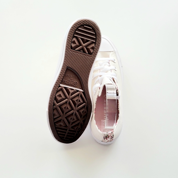 Converse CTAS OX Egret/White/White Floral - Picture 5 of 8